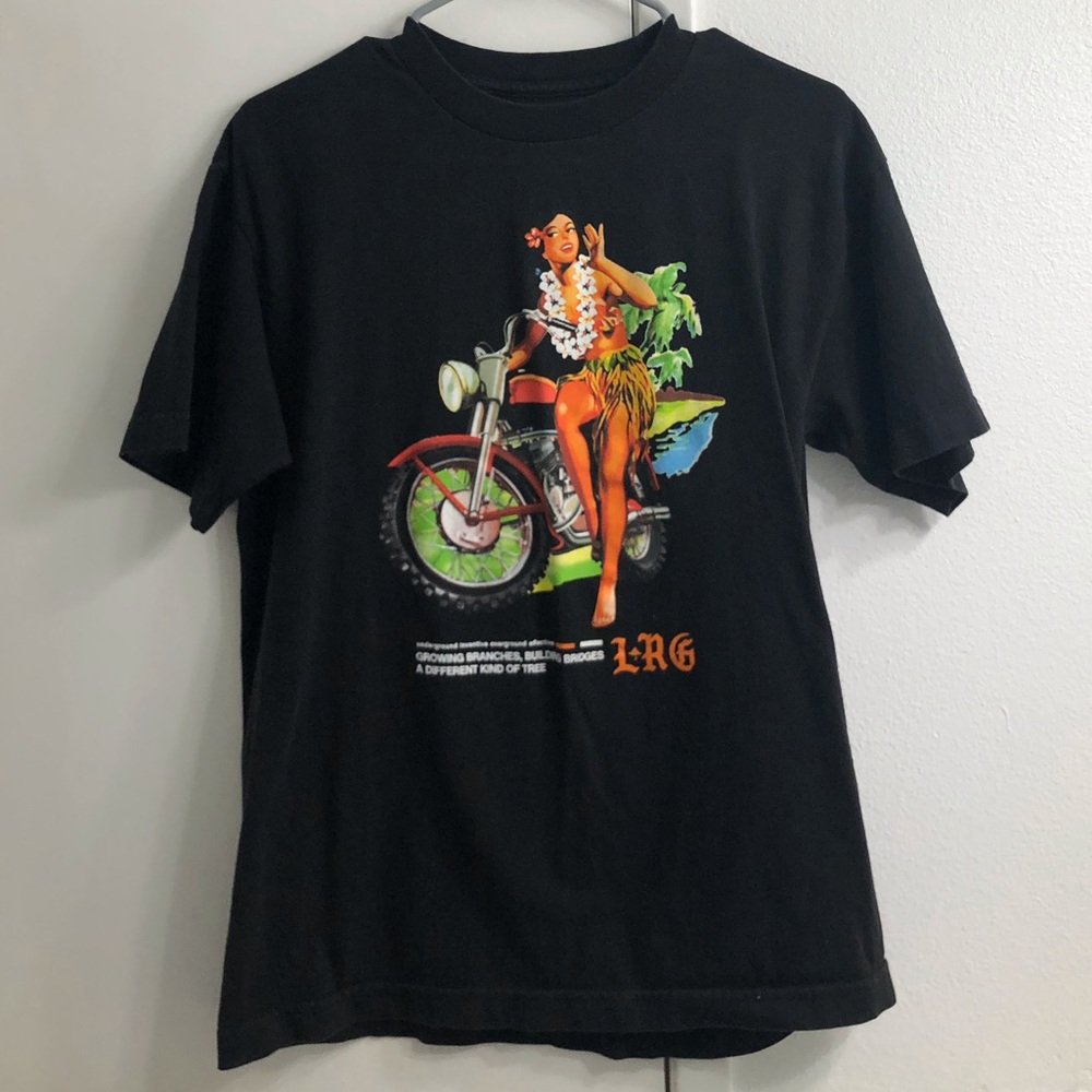 Medium Black LRG Hawaiian Girl T-Shirt